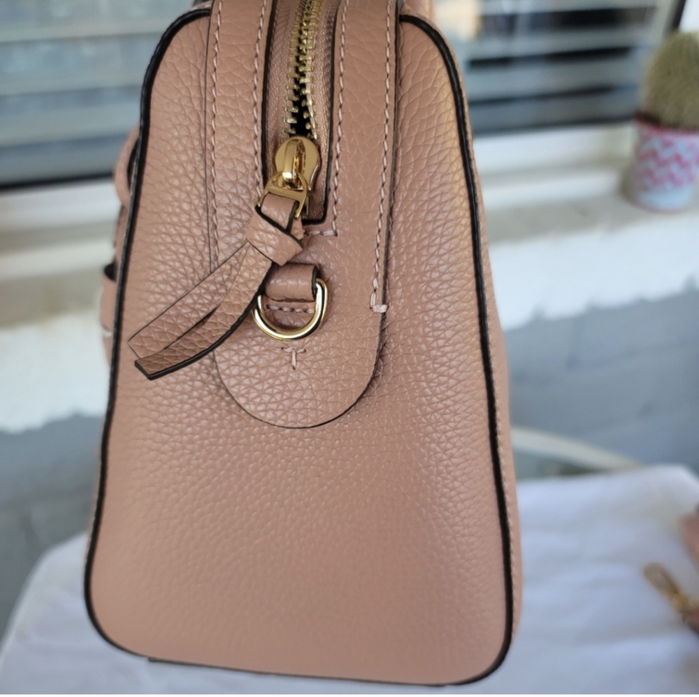 Tory Burch Purse - Picture 7 of 16